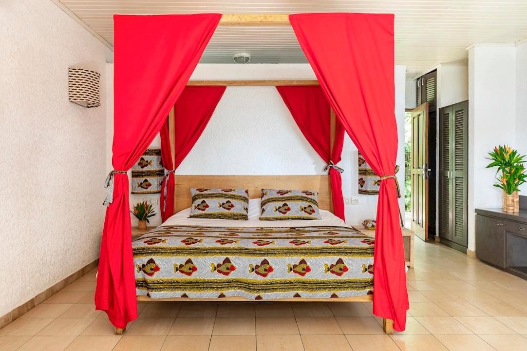 Mafia Hotel Coucoue Lodge מראה חיצוני תמונה